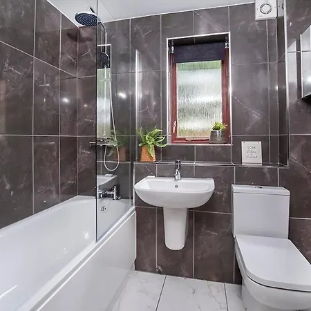 Apartment Fewster Way Central York Free Parking